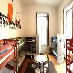 Adagio 1.0 Oktogon Hostal *