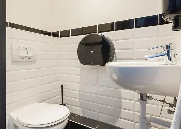 Adagio 1.0 Oktogon Vandrerhjem Budapest