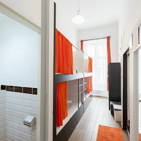 Hostel Adagio 1.0 Oktogon *