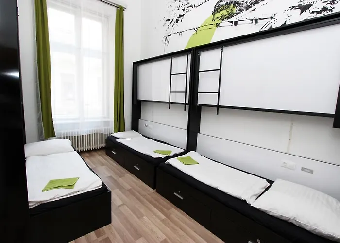 Adagio 1.0 Oktogon Budapesta