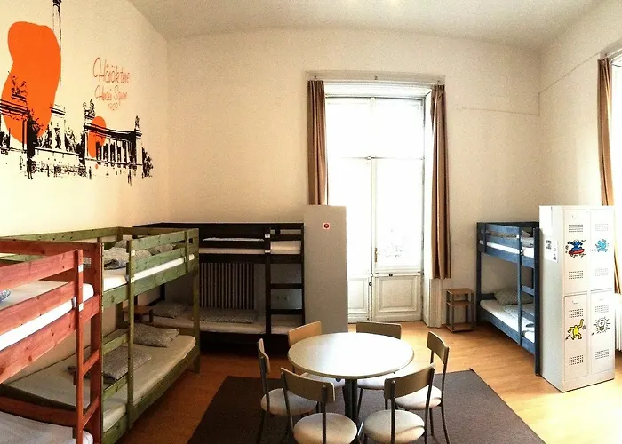 Hostel Adagio 1.0 Oktogon