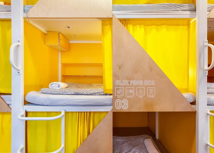 Adagio 1.0 Oktogon Hostel Budapesta