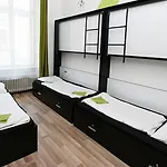 호스텔 Adagio 1.0 Oktogon 부다페스트