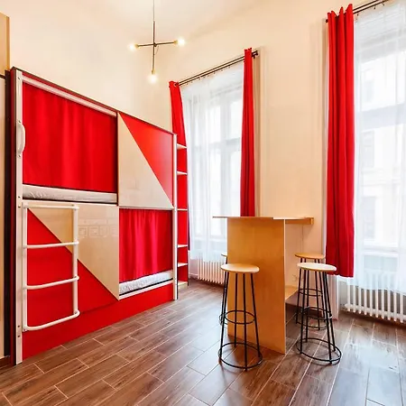 Adagio 1.0 Oktogon * Budapest